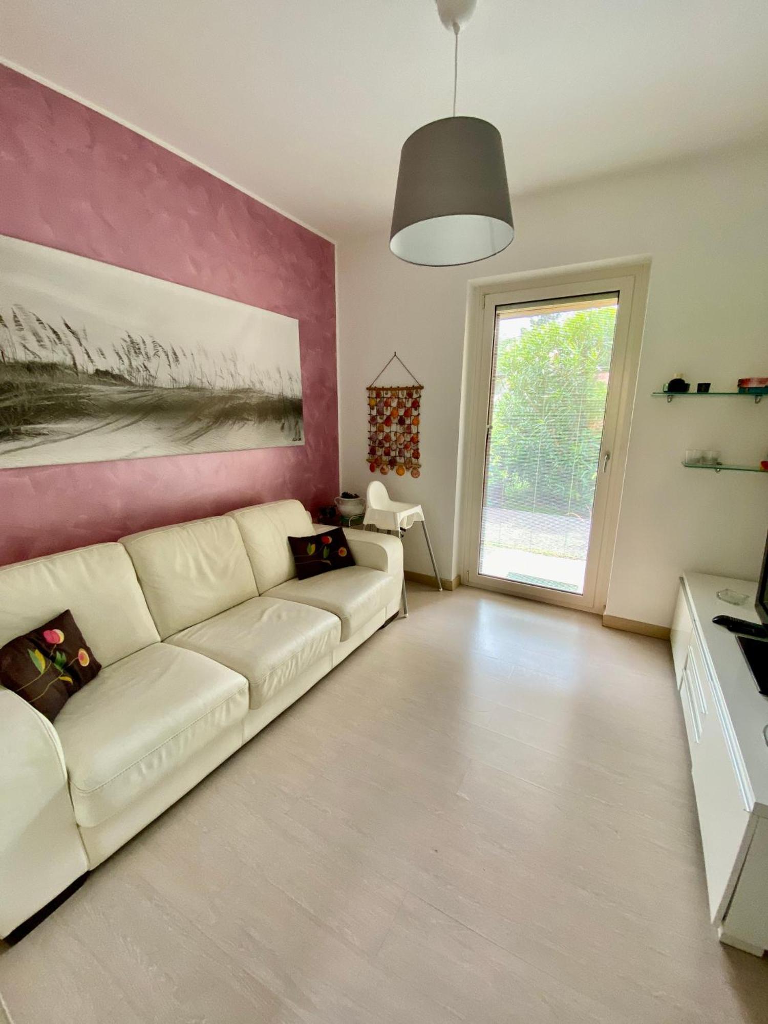 טוסקולנו מדרנו Appartamento A Due Passi Dal Lago מראה חיצוני תמונה