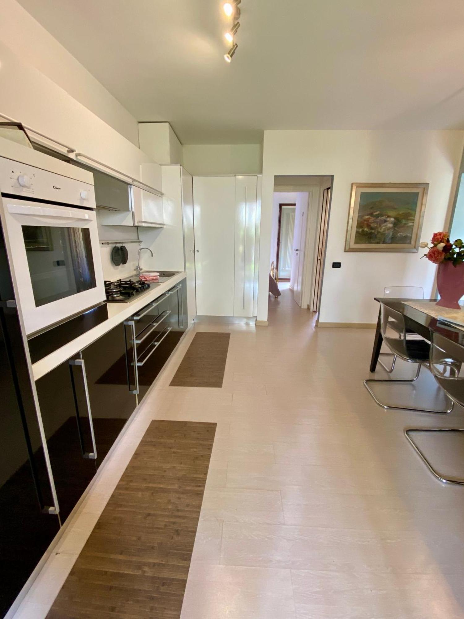טוסקולנו מדרנו Appartamento A Due Passi Dal Lago מראה חיצוני תמונה
